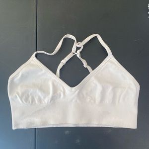 Lululemon women’s sports bra size 8